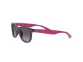 Ray-Ban Junior New Wayfarer Sonnenbrille RJ 9052S 7021/8G